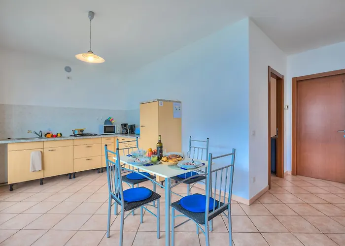 Va Pensiero Sul Stunning View - Happy アパート